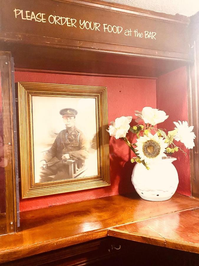 The Vintage Inn Уелингтън Екстериор снимка